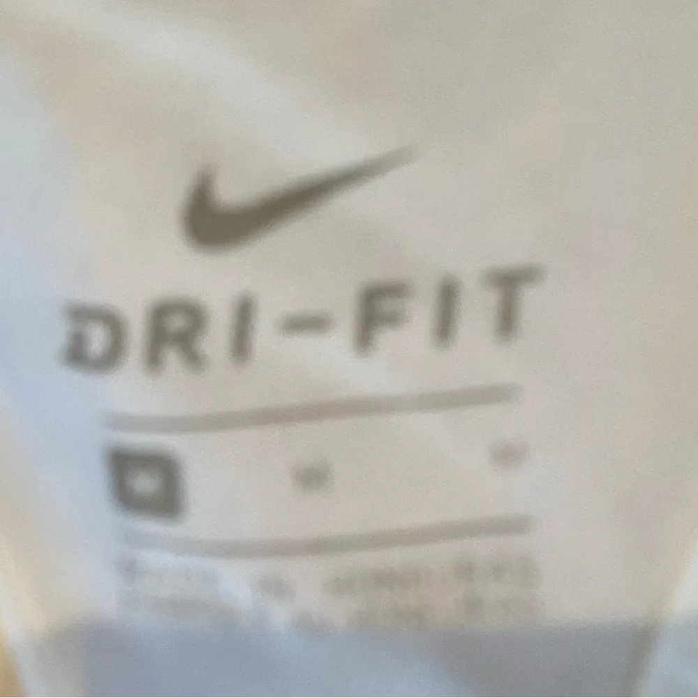 Nike Dri Fit Women’s Medium White Racer‎ Back Athletic Tank